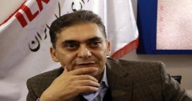 رئیس کنفدراسیون صادرات :قیمت تمام شده کالاهای ایرانی قابل رقابت با سایر کشورها نیست رئیس کنفدراسیون صادرات :قیمت تمام شده کالاهای ایرانی قابل رقابت با سایر کشورها نیست