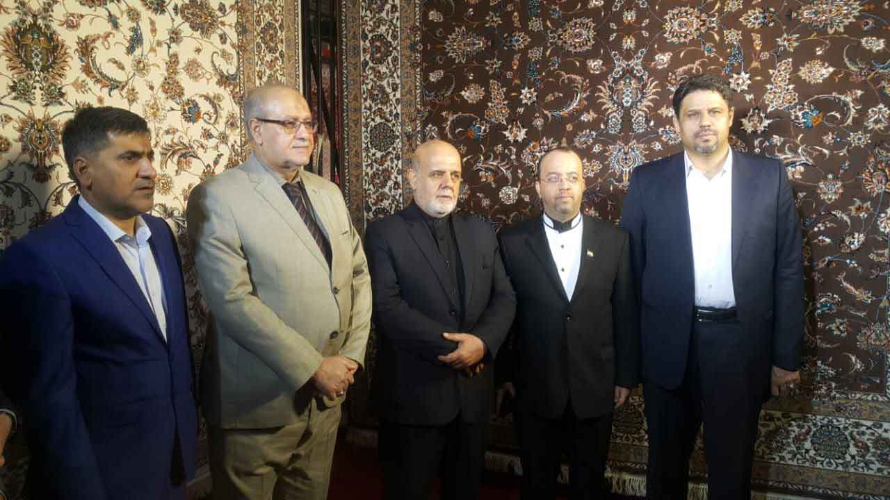 تصویر از گزارش تصويري افتتاح رویداد تخصصی معرفی فرش ایرانی در مرکز دائمی نمایشگاهی ایران در بغداد