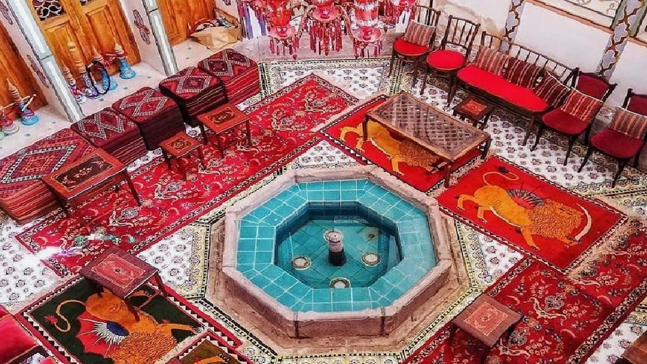 نقش فرش در هویتبخشی به معماری داخلی